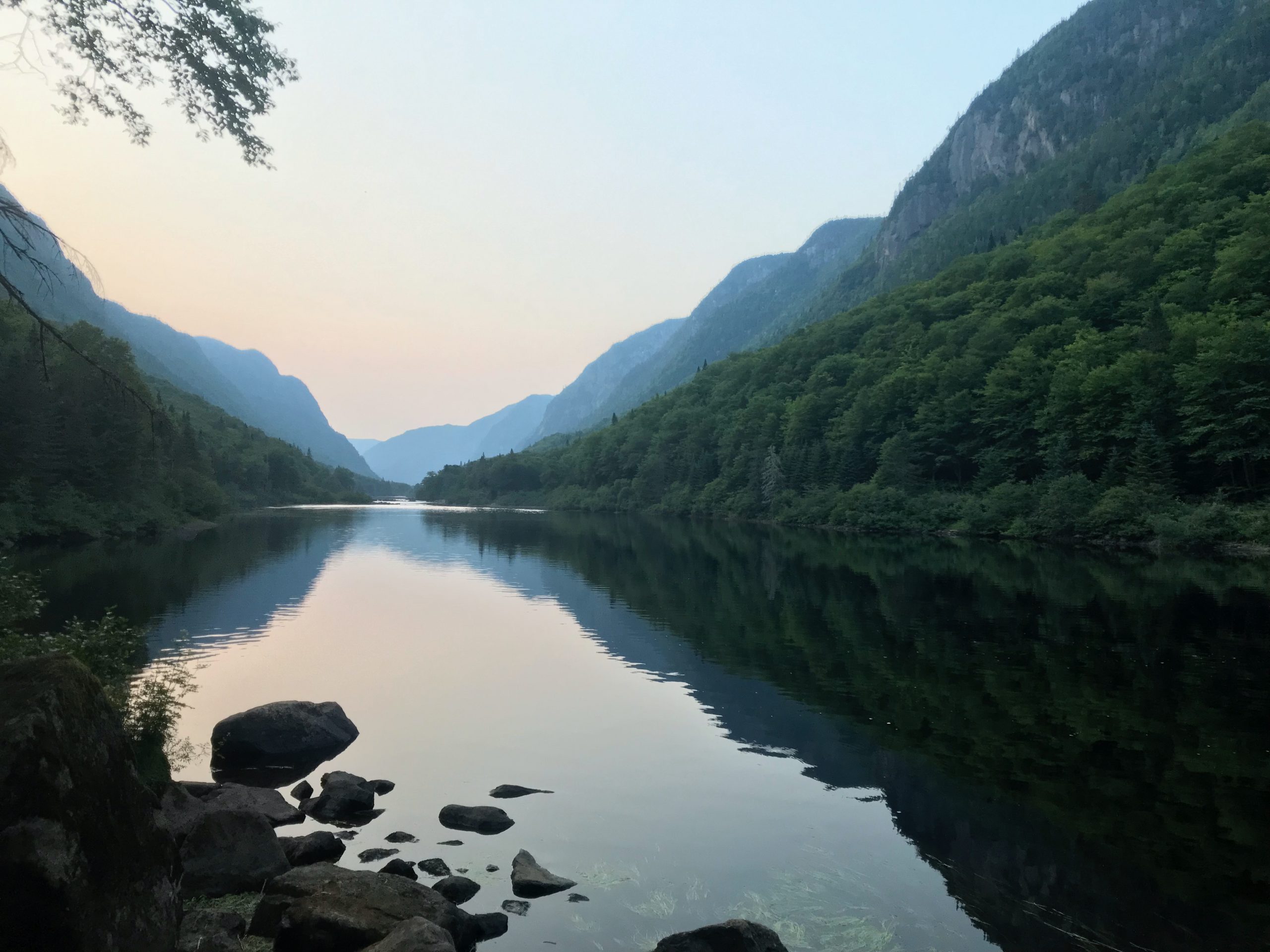 Canot Camping Sur La Rivière Jacques Cartier 3